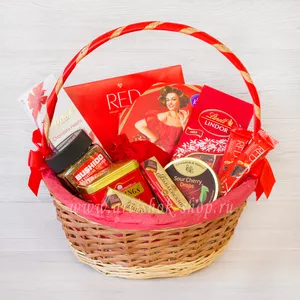 Подарок для женщины в корзине с конфетами Red, Lindor, Belissimo, кофе Bushido и чаем Twinings - №1583